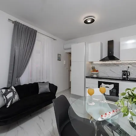 Appartement Bartulin Split